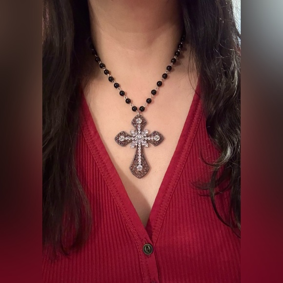 Black Beaded Necklace Choker Gothic Big Statement Cross Pendant Vampire … - Picture 1 of 10